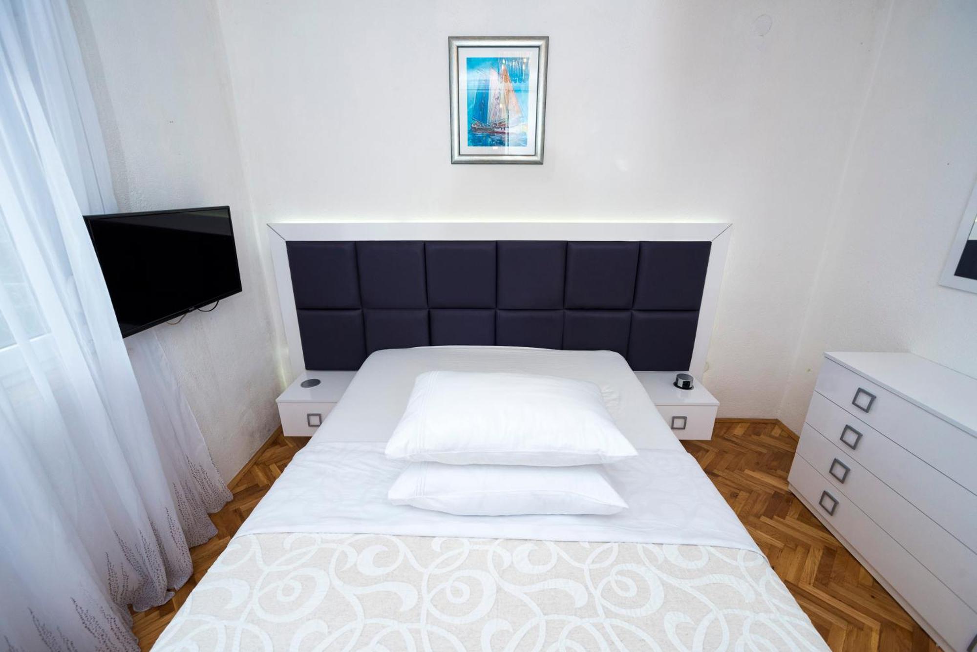 M&M Pelivan Apartment Kaštela Εξωτερικό φωτογραφία